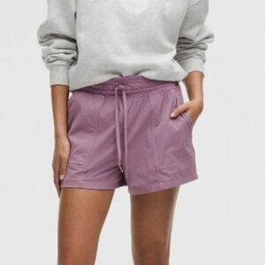Lululemon Dance Studio High-Rise Shorts in Purple, Size 0.
